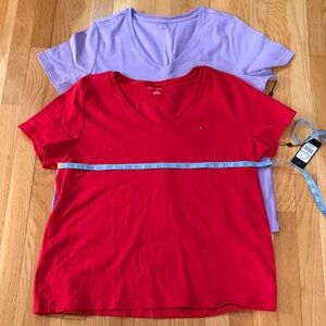 NWT Tommy Hilfiger Women’s 1X Red & Purple V-Neck T-Shirts